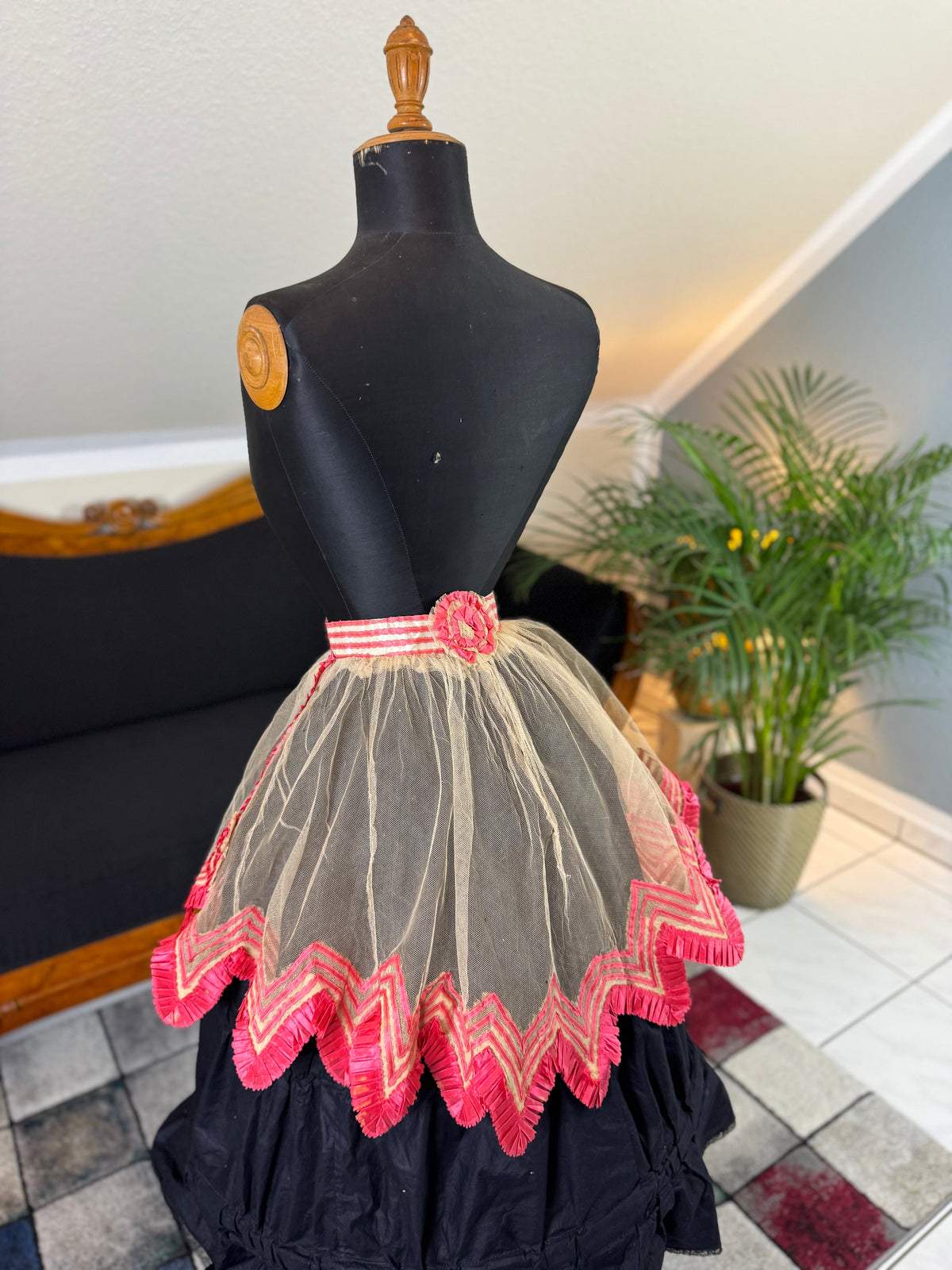 Jupe en tulle victorienne antique, vers 1858