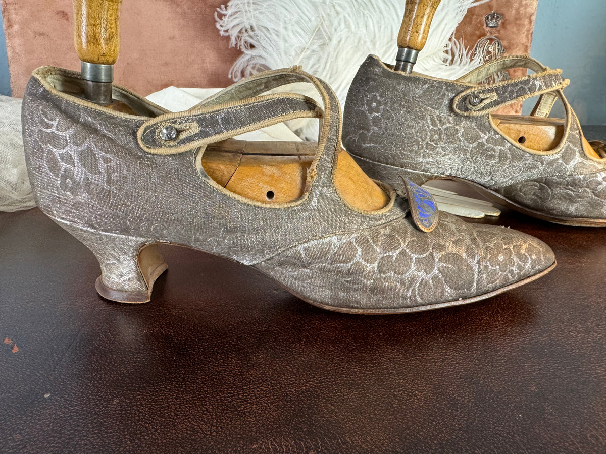 WIENER WERKSTÄTTE Shoes, Enamel Medaillons, Vienna, ca. 1910