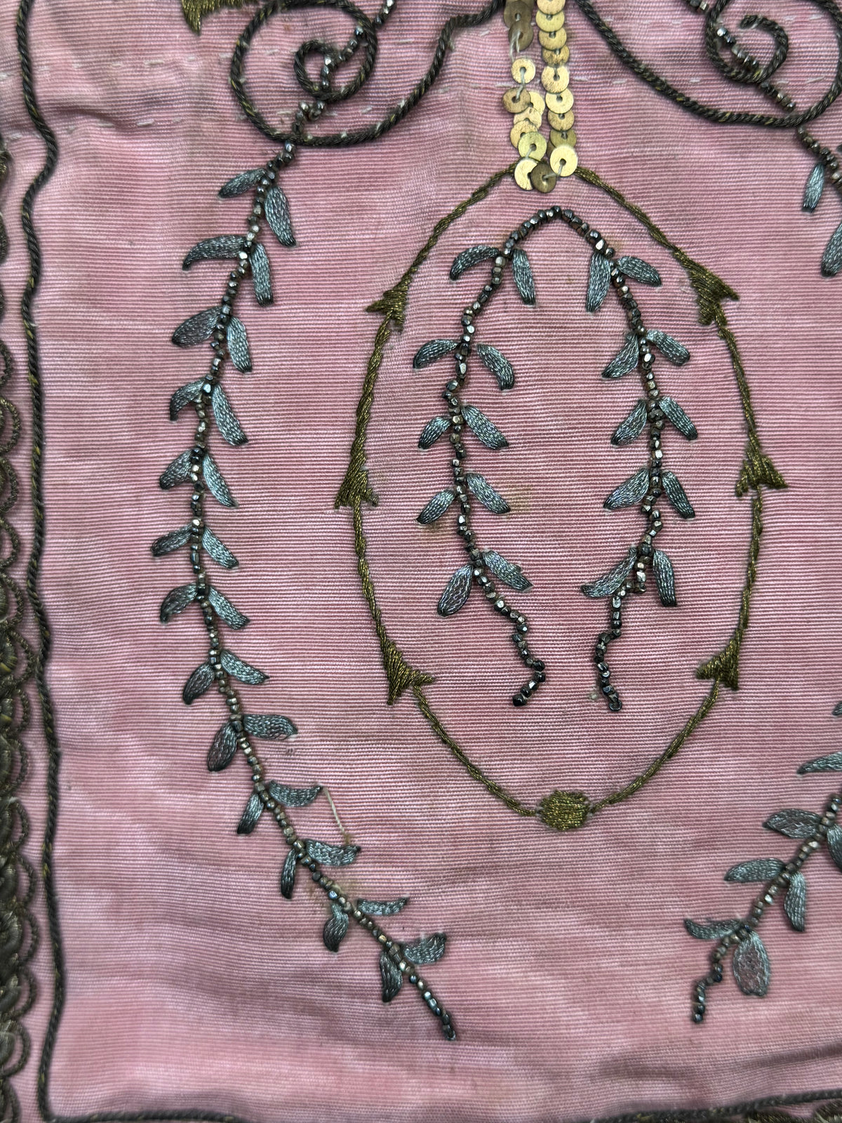 Regency Metalwork Reticule, ca. 1810 – Pink Moiré Grosgrain Bag with Silver & Gold Embroidery