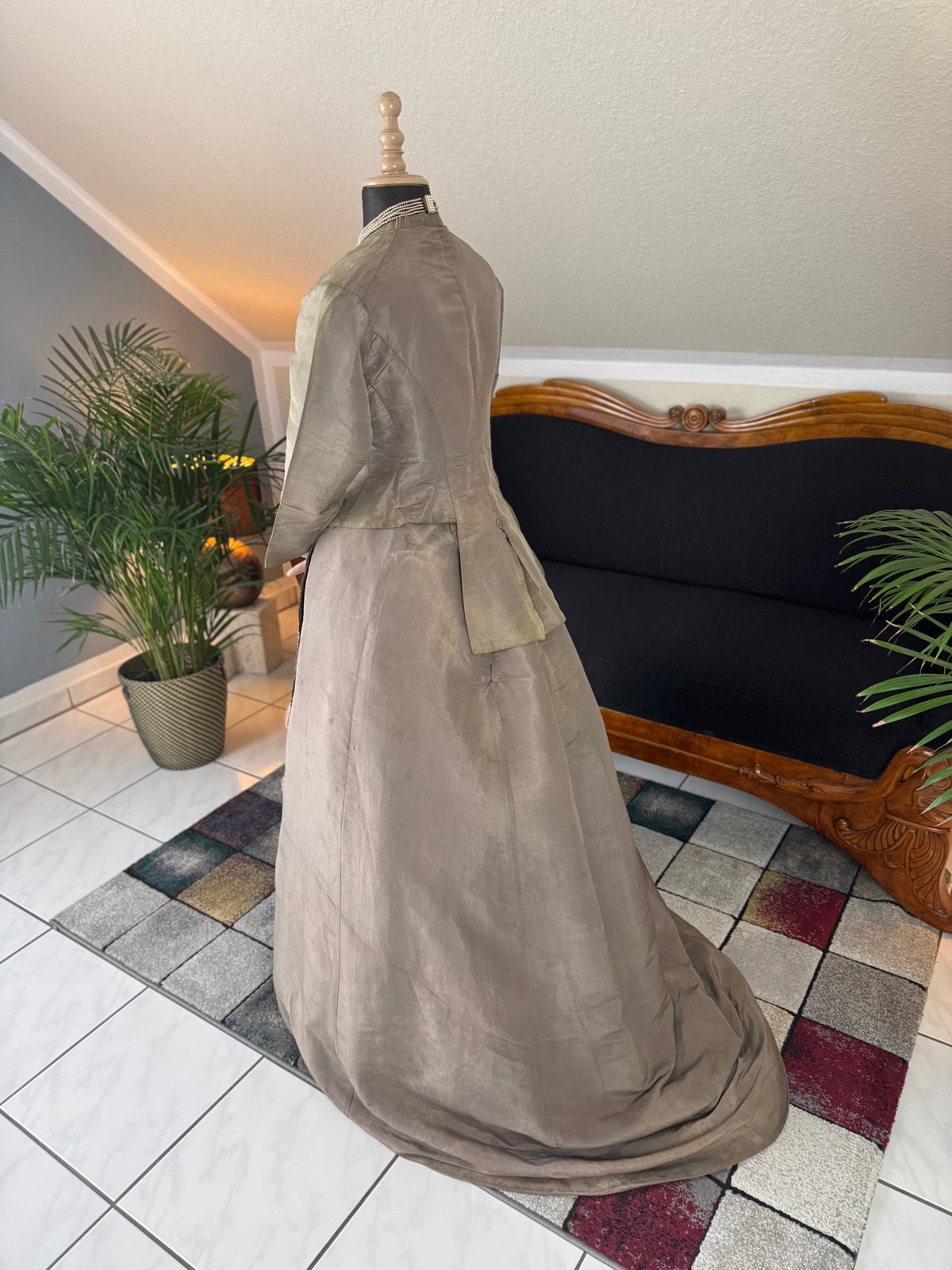 RILEY Silk Day Dress with Swallowtail Bodice, Stamford, ca. 1867