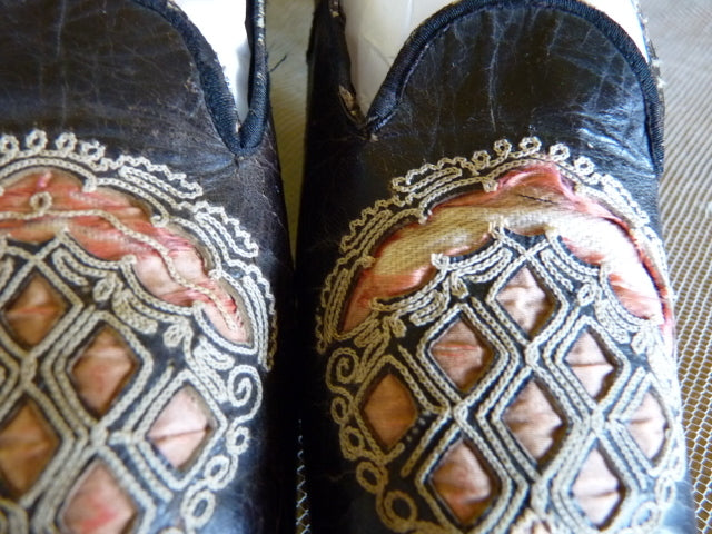 Black Glacé Kid Slippers, pink silk, ca. 1855-1865