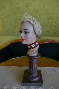 Red Collar, ca. 1900-1905