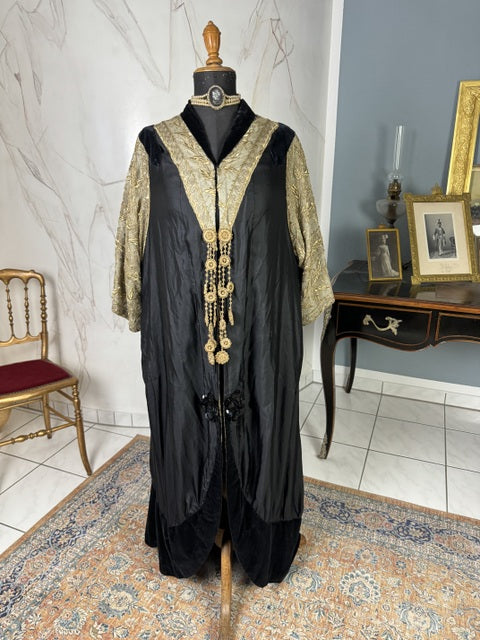 STRAWBRIDGE & CLOTHIER Coat, Philadelphia, ca. 1912