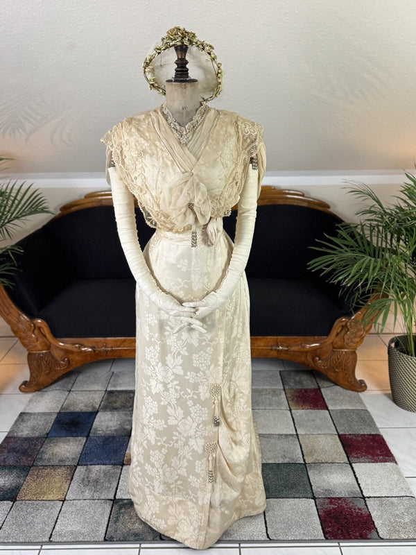 Titanic Era Wedding Dress, America, ca. 1912