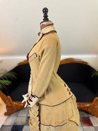 Robe de visite antique de style princesse, vers 1878