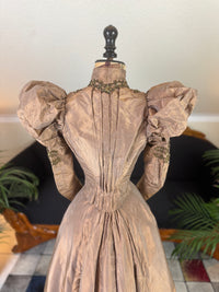 Antique Victorian Paper Silk Day Dress – England circa 1898