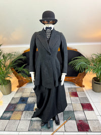LEGG & MILLARD Antique Riding Ensemble, England, ca. 1904