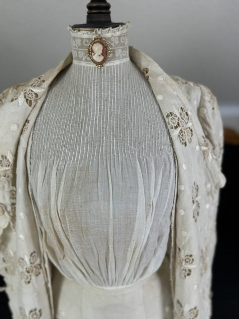 Walking Ensemble, Germany, ca. 1909