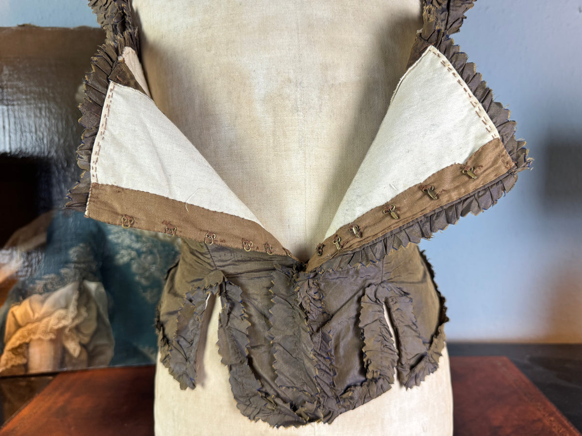Rococo Bodice for a Young Girl, France, c. 1780 – Antique 18th‑Century Hand‑Sewn Garment