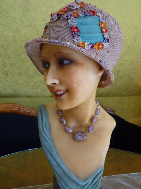Art Deco Iridescent Art Glass Necklace, 1920s