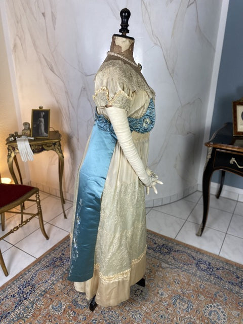 Chantilly & Sky Blue Satin Evening Dress, ca. 1914 ANTIQUE GOWN Chantilly & Sky Blue Satin Evening Dress, ca. 1914 ANTIQUE GOWN