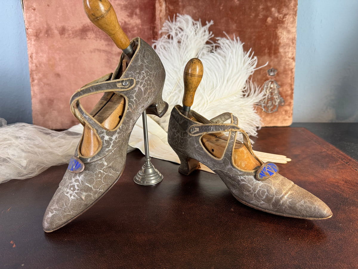 WIENER WERKSTÄTTE Shoes, Enamel Medaillons, Vienna, ca. 1910