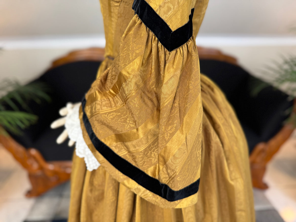 Antique Victorian Day Dress, ca. 1858