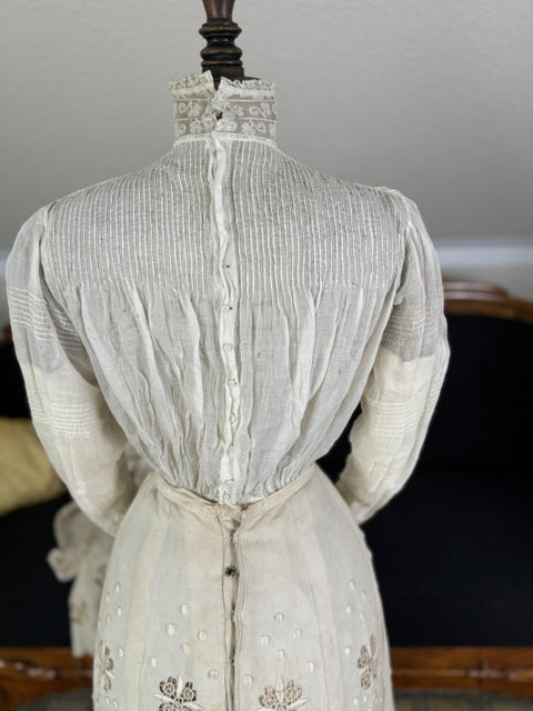 Walking Ensemble, Germany, ca. 1909