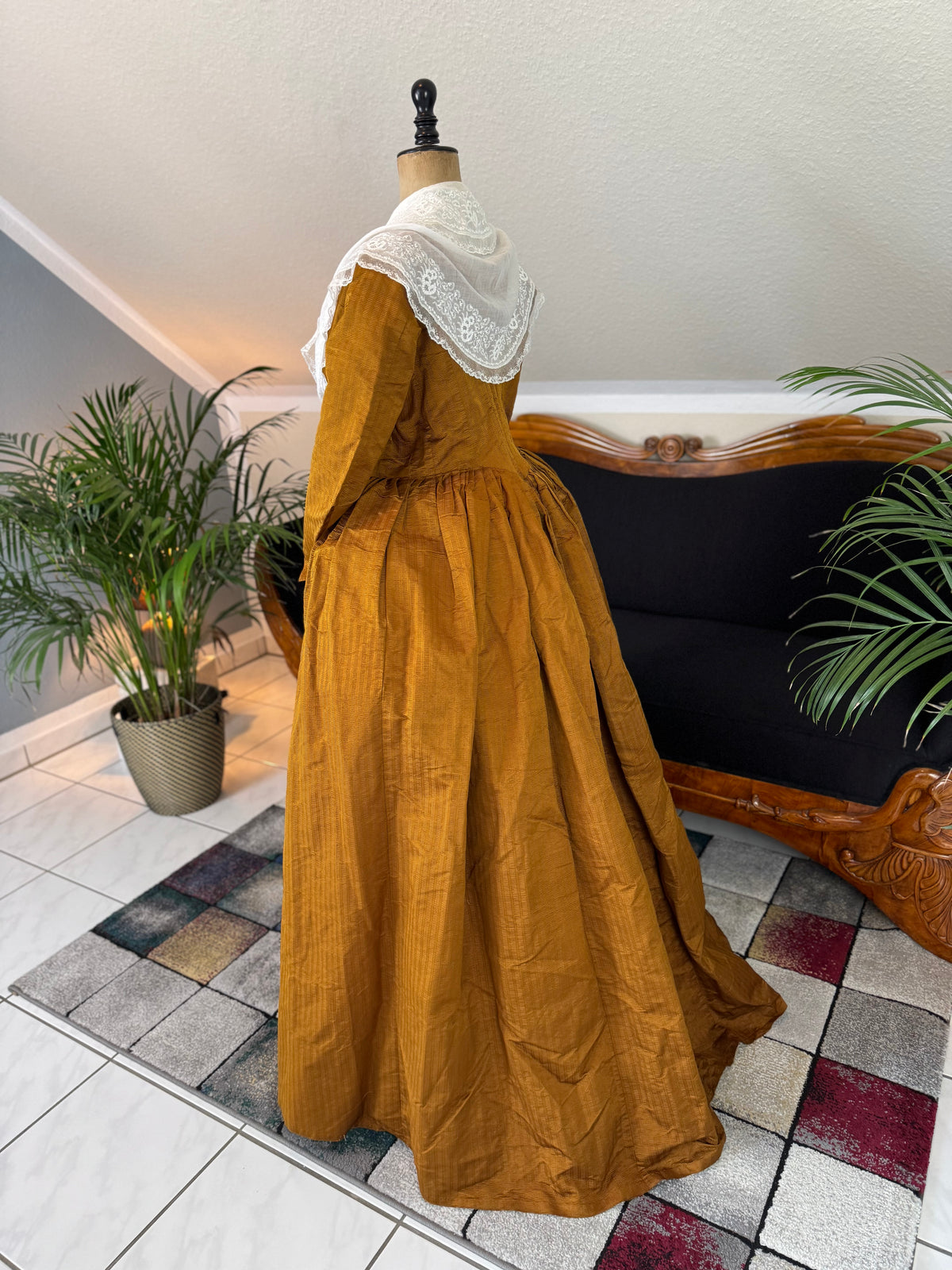 Rococo Cannelé Silk Robe à l’Anglaise, ca. 1775