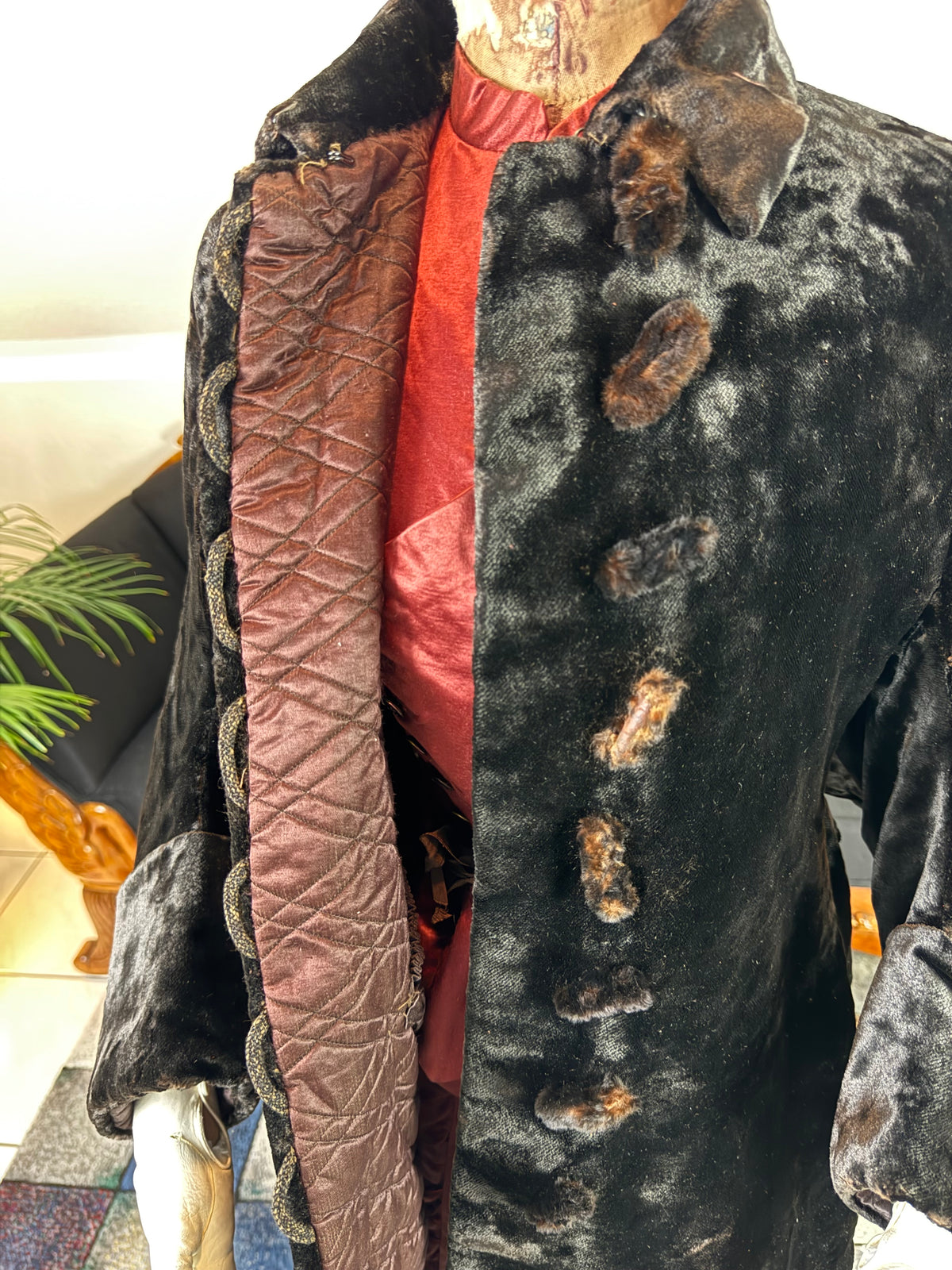 Antique Victorian Velvet Dolman, ca. 1880