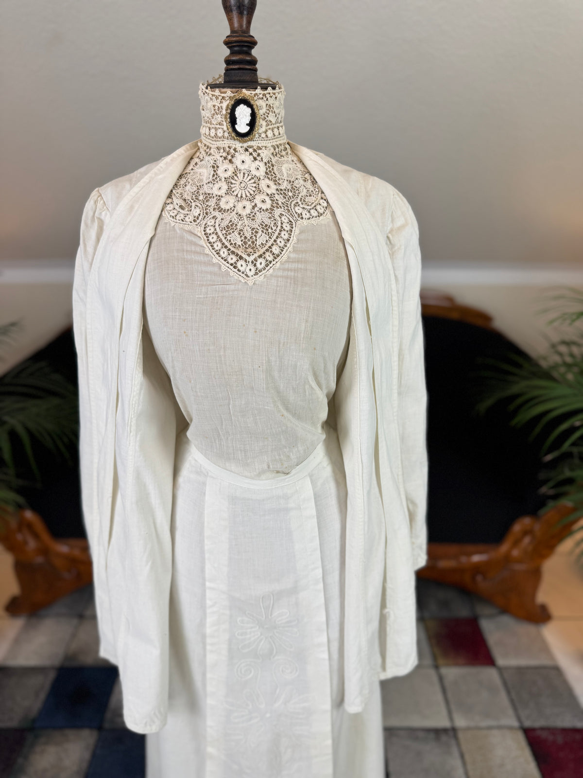 Antique Edwardian Walking Dress, America, ca. 1906