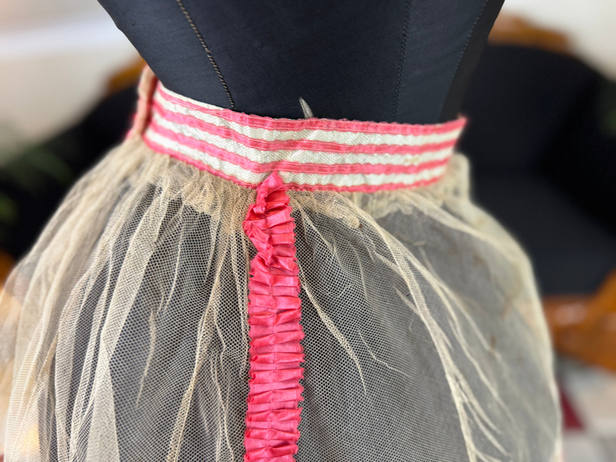 Jupe en tulle victorienne antique, vers 1858