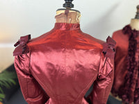Ensemble de visite victorien antique, vers 1883