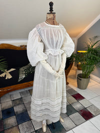 A Lady’s Legacy: Regency-to-Romantic Garments of Mary Newhall, England, ca. 1828