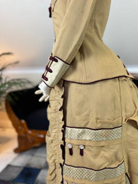 Robe de visite antique de style princesse, vers 1878