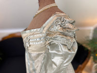 Robe du soir Empire en challis et satin bleu, vers 1815