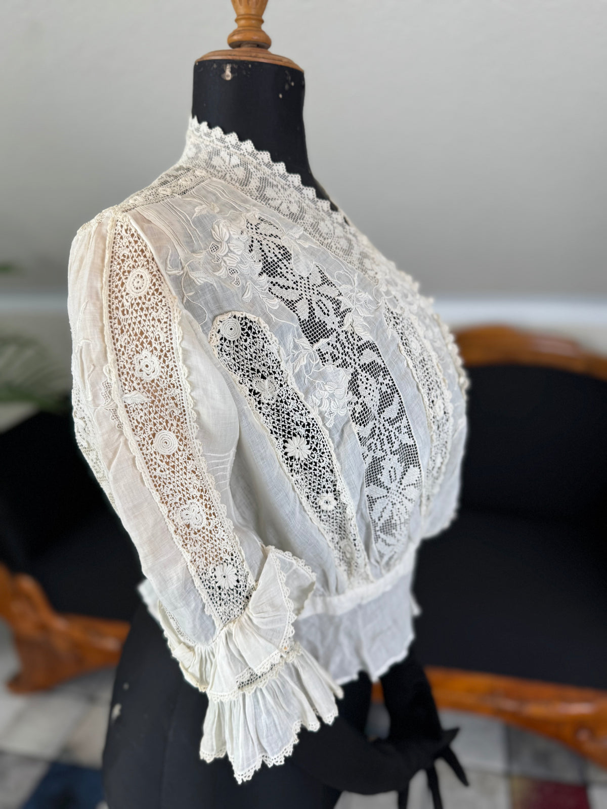 Irish Chrochet and Maltese Lace Blouse, ca. 1904