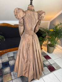 Antique Victorian Paper Silk Day Dress – England circa 1898