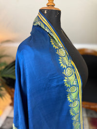 Rococo Elegance in Spitalfields Silk – Antique Stole, ca. 1790