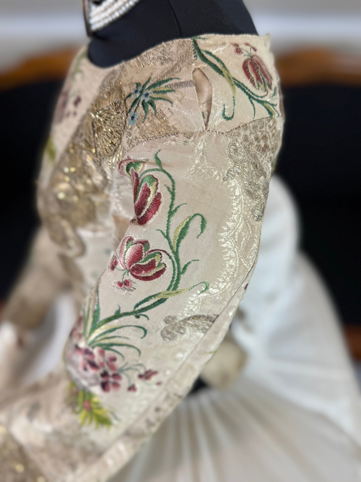 Rare Rococo Bodice, ca. 1765 – Hand‑Stitched French 18th‑Century Garment