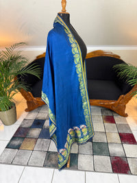 Rococo Elegance in Spitalfields Silk – Antique Stole, ca. 1790