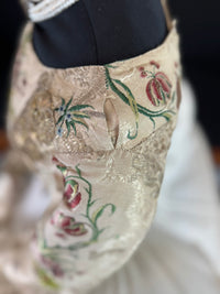 Rare Rococo Bodice, ca. 1765 – Hand‑Stitched French 18th‑Century Garment