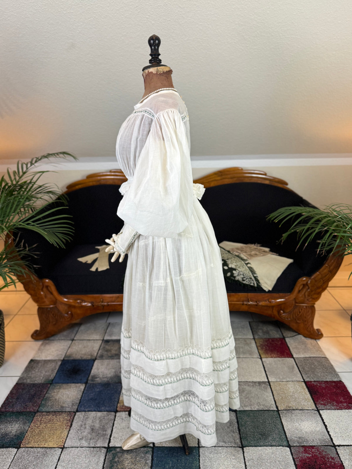 A Lady’s Legacy: Regency-to-Romantic Garments of Mary Newhall, England, ca. 1828