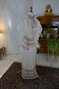 PLUYM Titanic Era Walking Dress, dated 1912