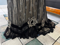 MARC WALTER Exceptional Evening Gown ca. 1904 – Parisian Couture Lace, Tulle & Velvet Masterpiece