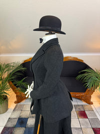 LEGG & MILLARD Antique Riding Ensemble, England, ca. 1904
