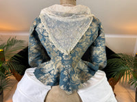 Rococo Caraco 1750 – Blue‑White Floral Silk, Riding‑Style Jacket