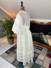 A Lady’s Legacy: Regency-to-Romantic Garments of Mary Newhall, England, ca. 1828