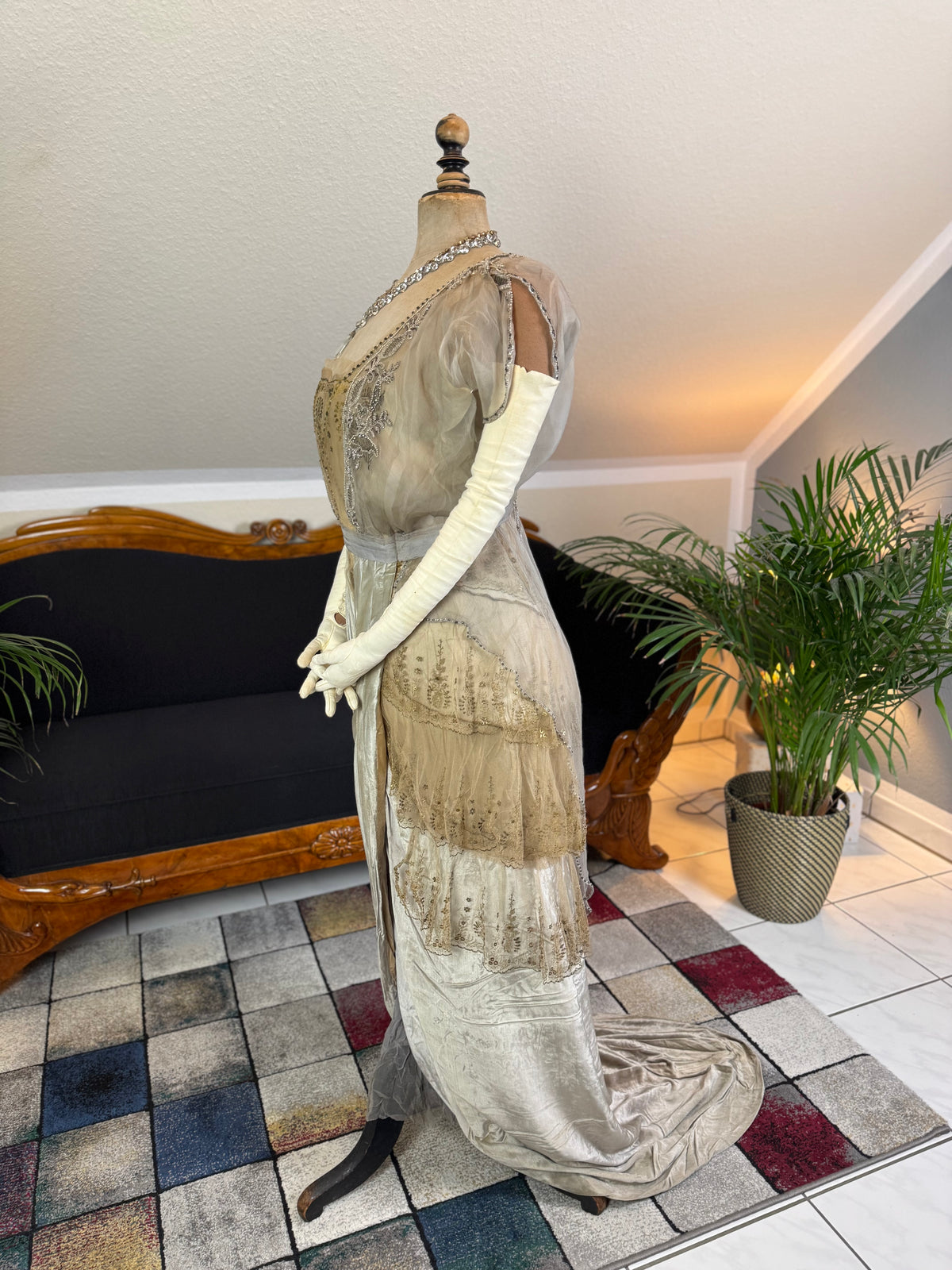 Antique GUSTAVE BEER Evening Dress – Silk Chiffon & Velvet, Paris Couture ca. 1912