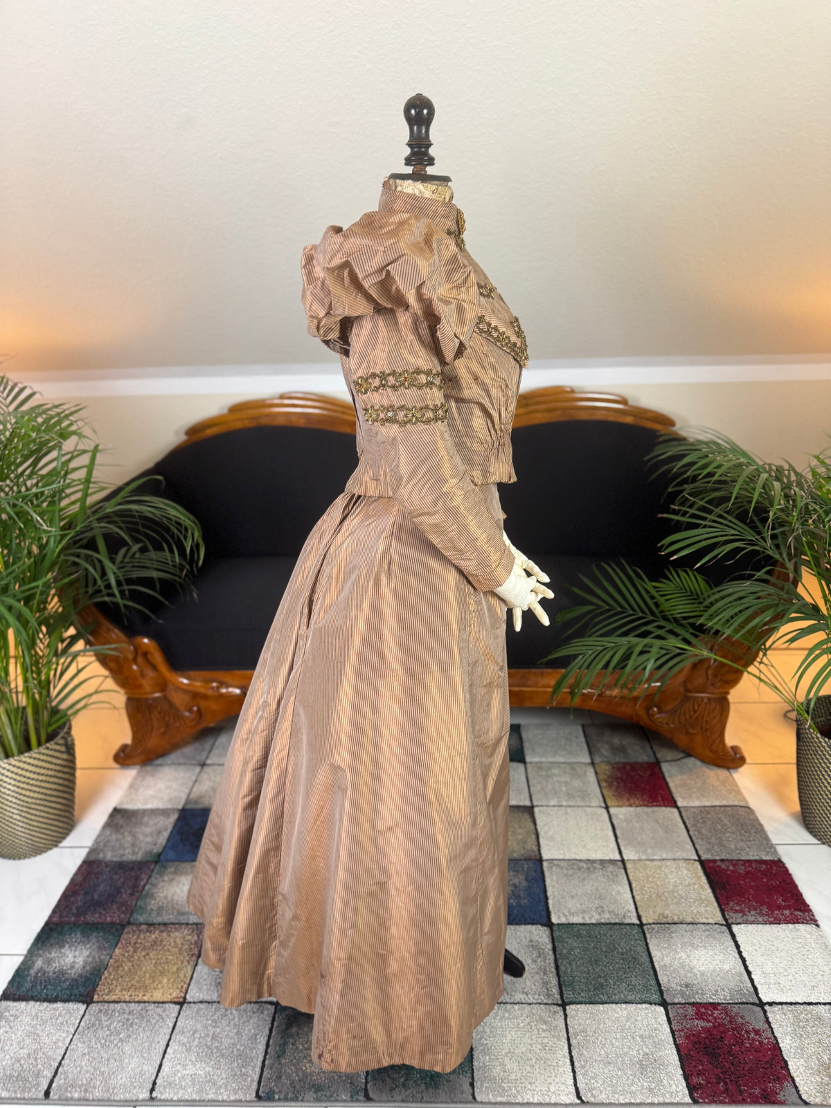 Antique Victorian Paper Silk Day Dress – England circa 1898
