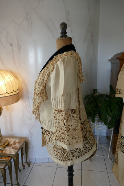 Elegant Walking Ensemble, ca. 1906
