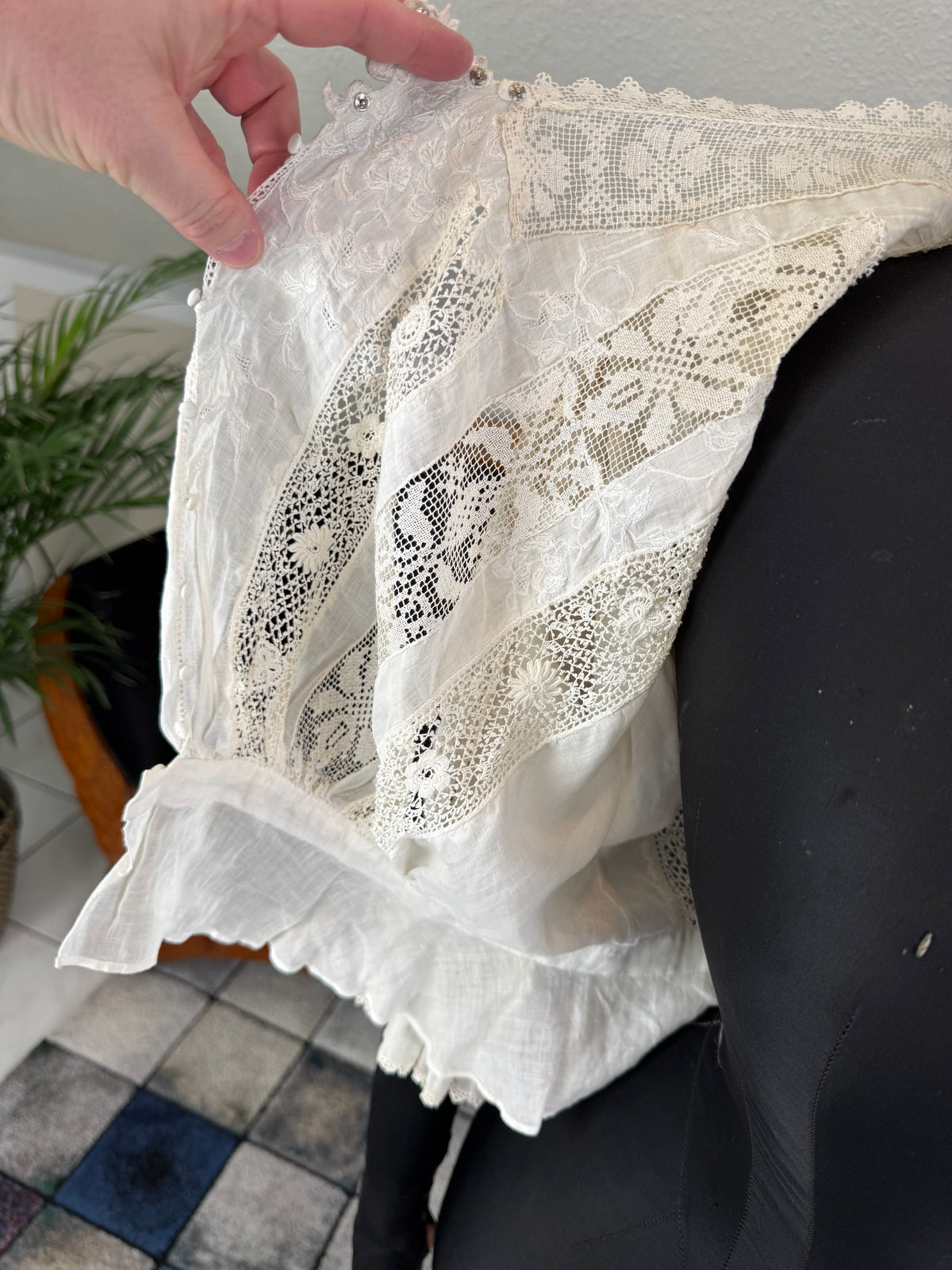 Irish Chrochet and Maltese Lace Blouse, ca. 1904