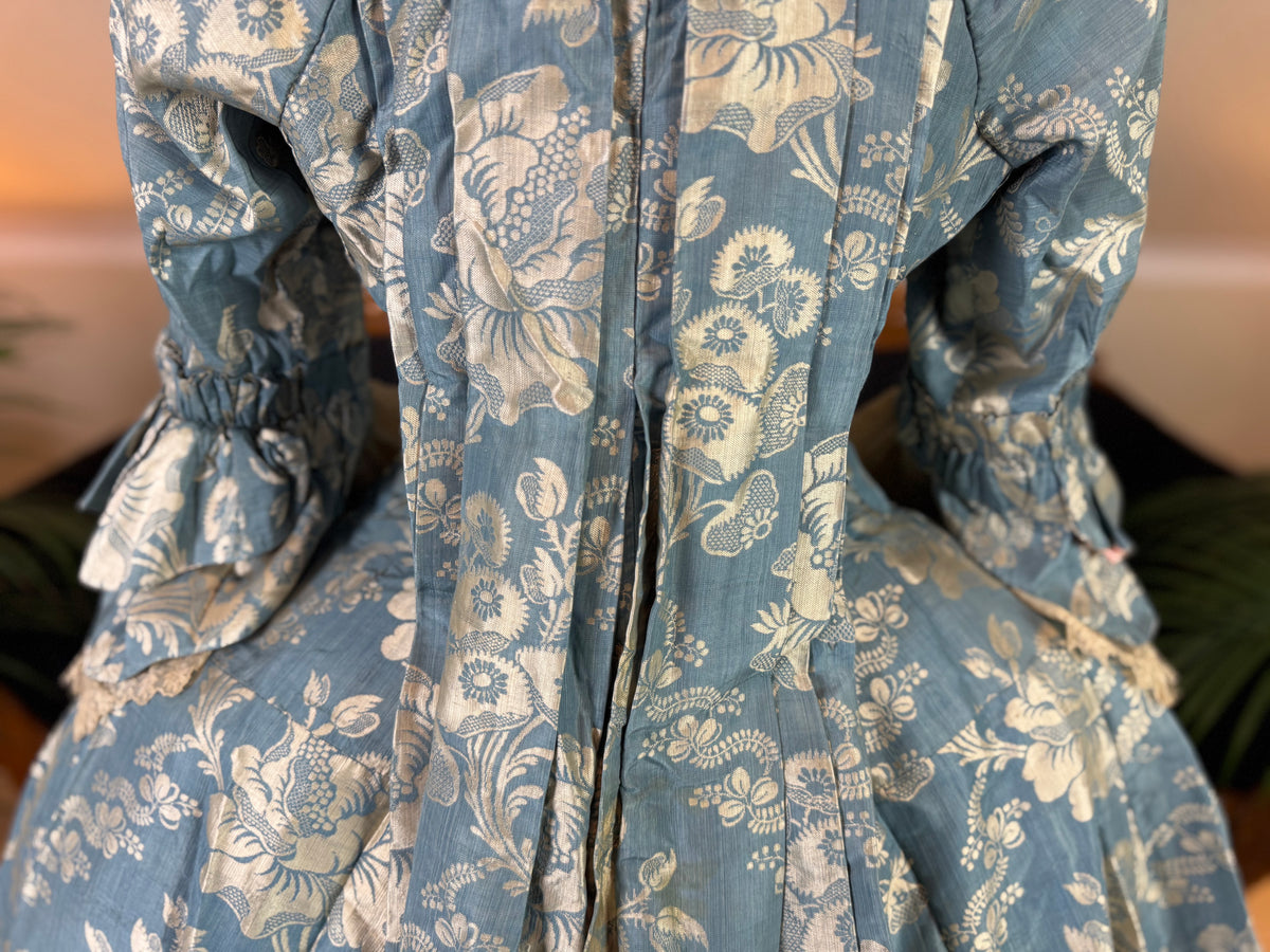 Robe à la Française in blue and cream silk damask – Authentic Eighteenth‑Century Gown, ca. 1770