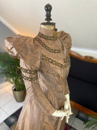 Antique Victorian Paper Silk Day Dress – England circa 1898