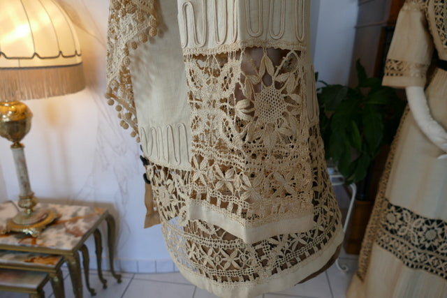 Elegant Walking Ensemble, ca. 1906