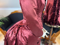 Ensemble de visite victorien antique, vers 1883