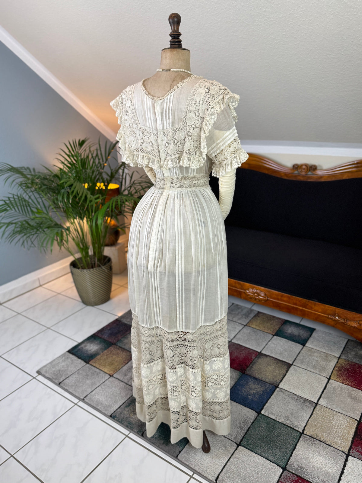 Antique Edwardian Tea Dress, America, ca. 1906