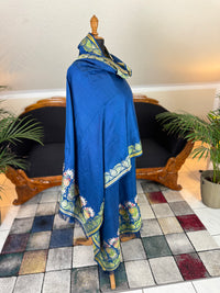 Rococo Elegance in Spitalfields Silk – Antique Stole, ca. 1790