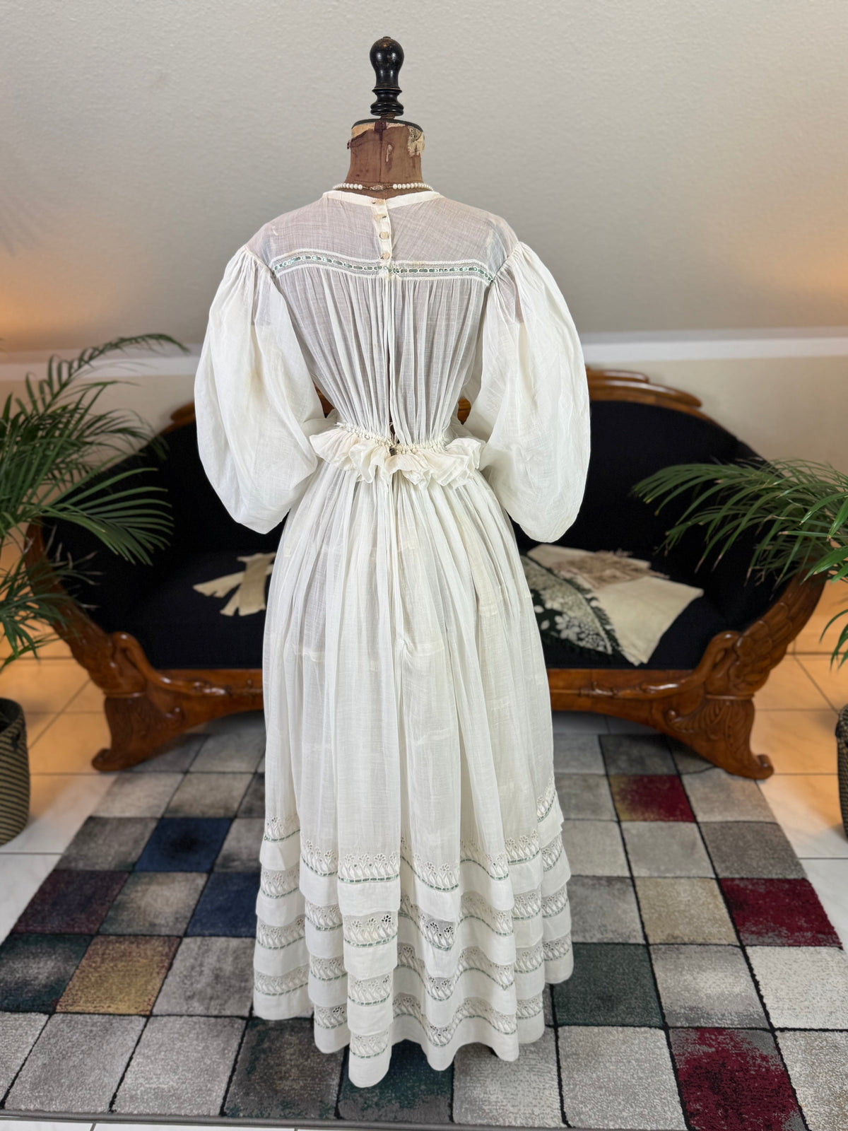 A Lady’s Legacy: Regency-to-Romantic Garments of Mary Newhall, England, ca. 1828