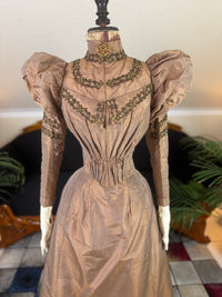 Antique Victorian Paper Silk Day Dress – England circa 1898